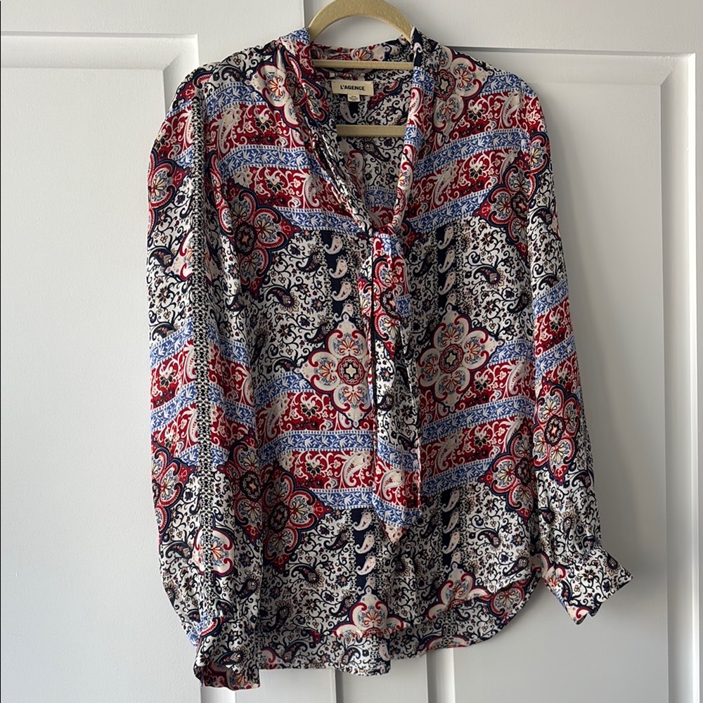 L'AGENCE 100% silk Red and Black Graphic Blouse with tie collar